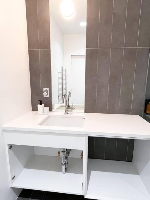 New Beautiful Modern One Bedroom Apt In Brooklyn At Rem-Casa نيو يورك المظهر الخارجي الصورة